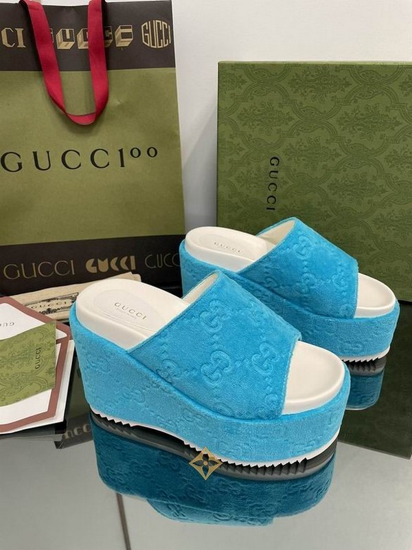 Gucci Women's Slippers 408